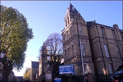 St Charles Hospital